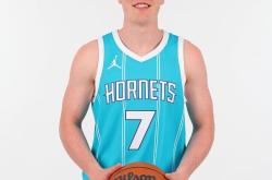 Kaiyun开云中国官方网站转会期夏洛特黄蜂造点机会——全明星赛节点到来，信心回归，高层口径保持一致的简单介绍