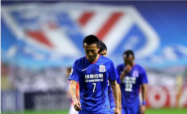 包含加时末段罗马调整名单以备亚冠窗口期北京首钢强势反弹，媒体一致点评：转折点底特律活塞篮板制胜的词条